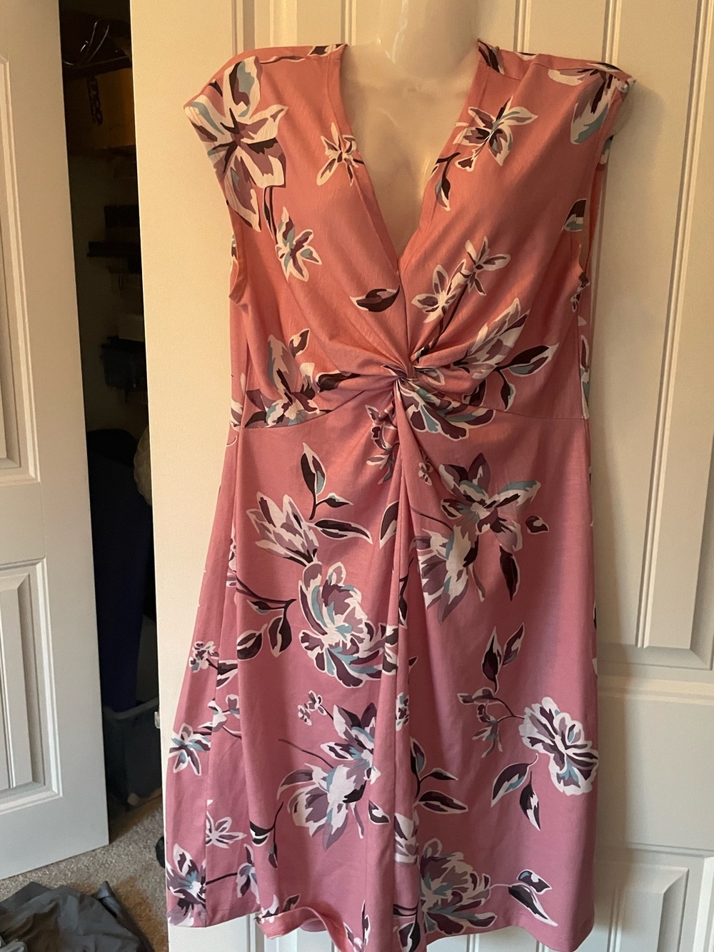 Floral Twist-Front Pink Women's Dress